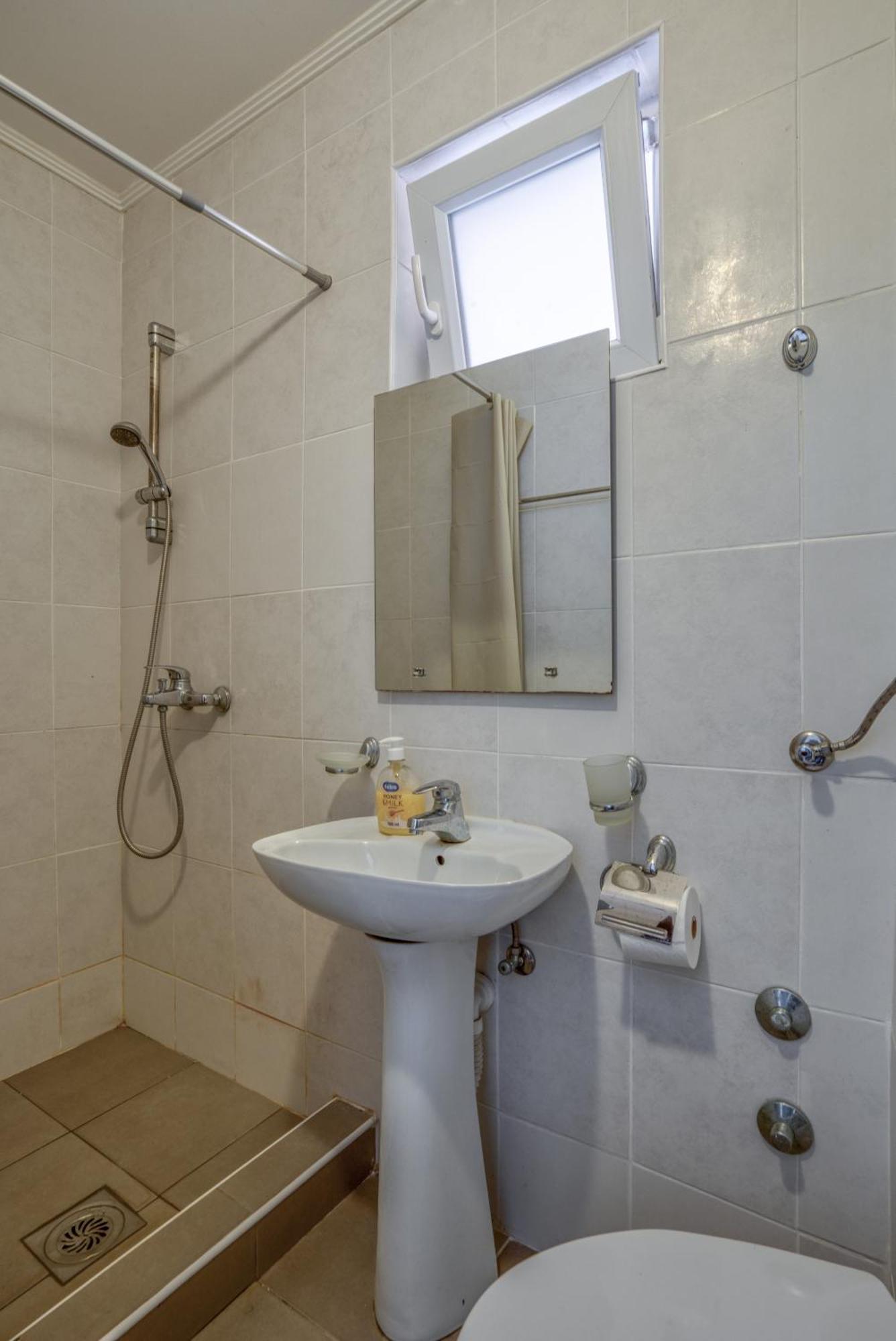 Snezna Kraljica Apartment Sutomore Exterior photo